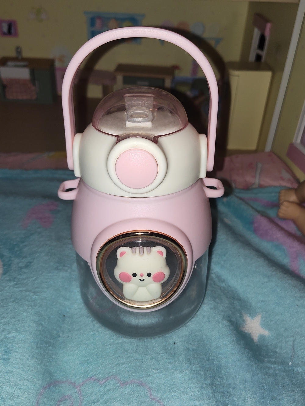 Cute Pink Kawaii Water Bottle with Bear Charm - Picture 4 of 9